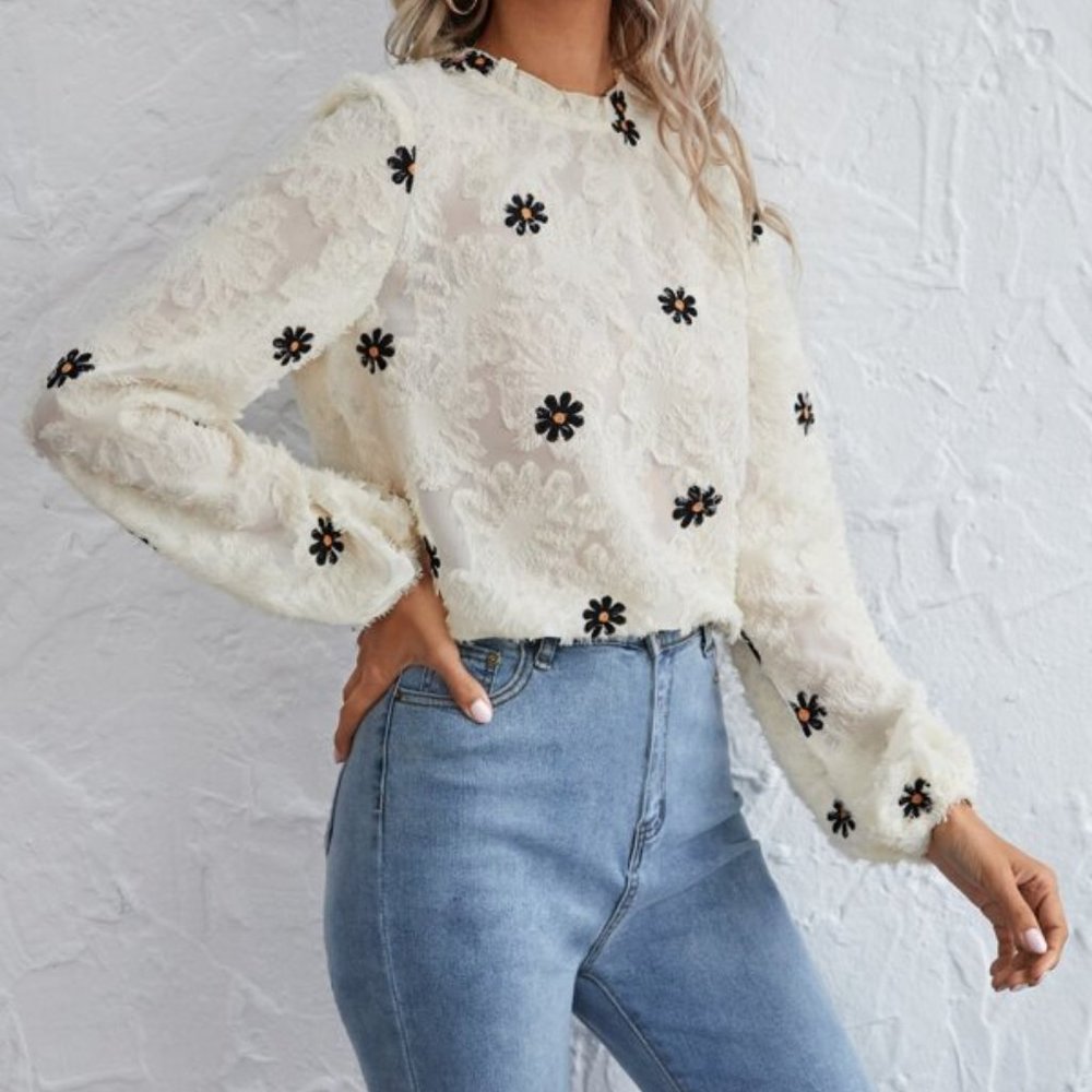 Embroidered Lacey Blouse with Floral Print - Picture 4 of 7